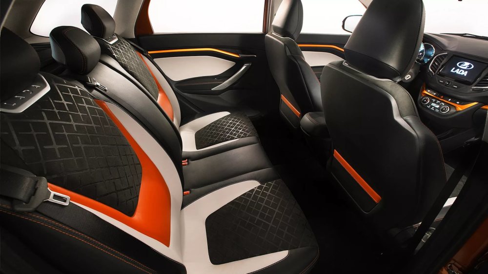 Салон Веста Кросс